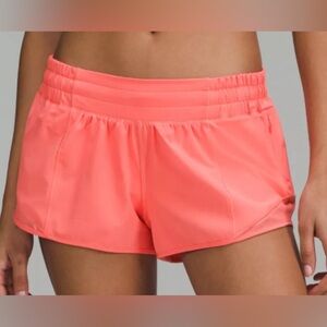 Hotty Hot Low-Rise Lined Lululemon Shorts 2.5" size 6